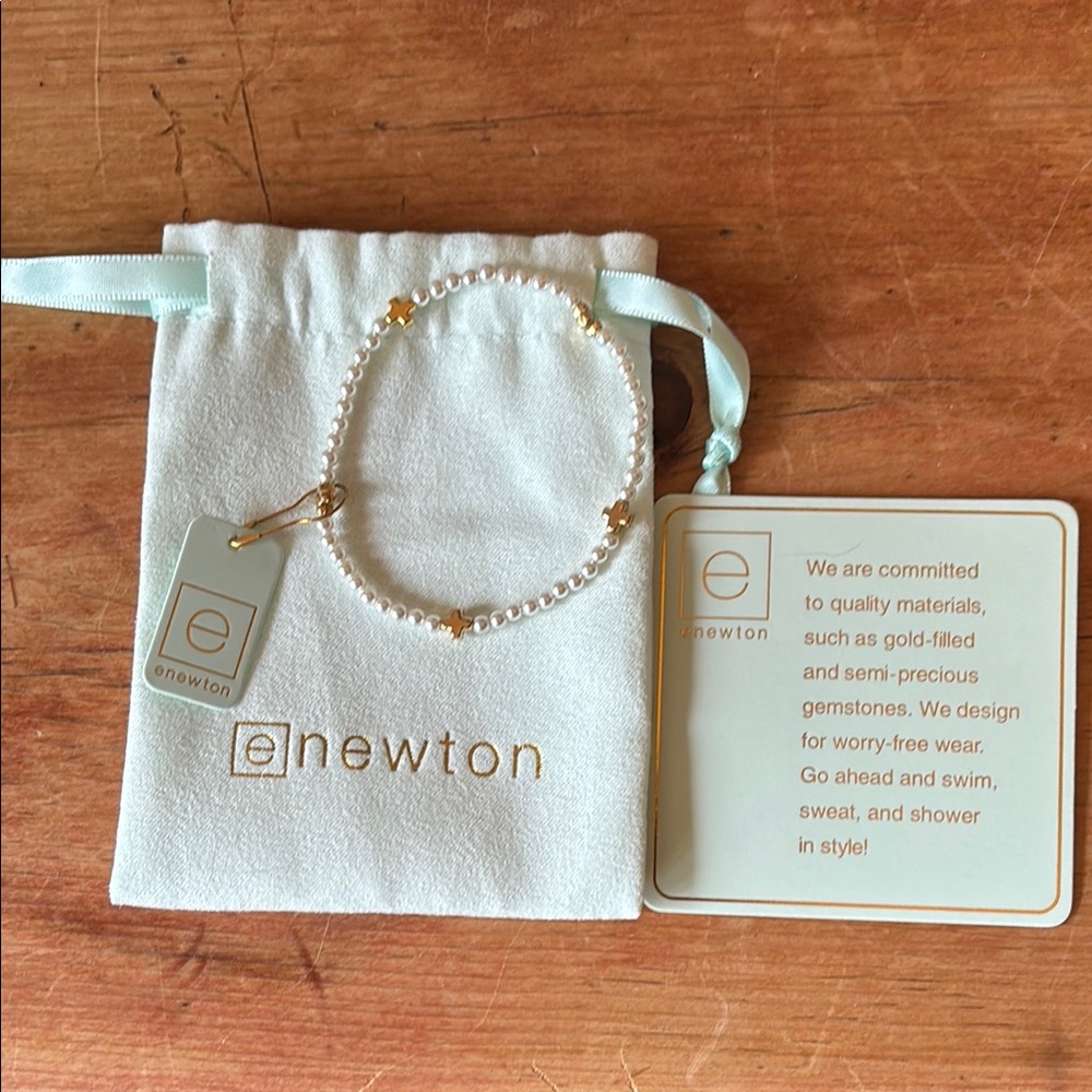 ENewton Signature cross Pearl and Gold Bracelet